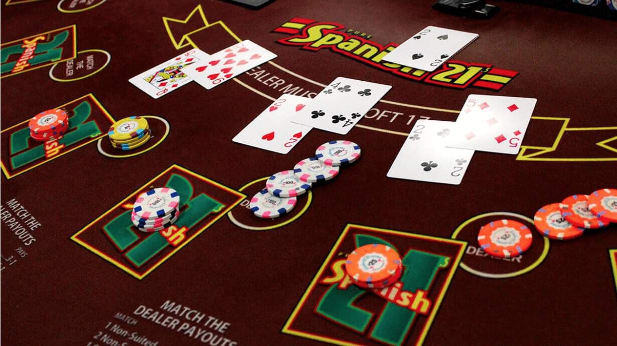 Spanish 21 Blackjack gameplay